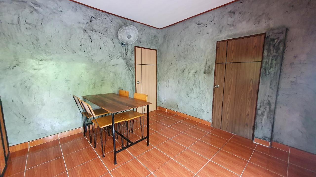 Safina Lanta Guest House Ko Lanta Extérieur photo